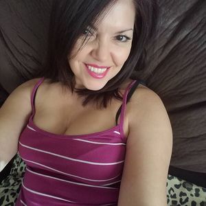 Meet your Posher, Dalia